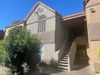 Photo #1: 2583932 Listing 