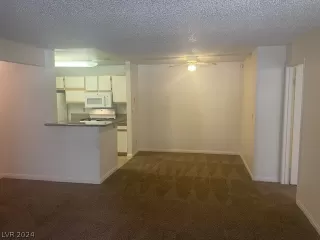 Photo #5: 2583932 Listing 