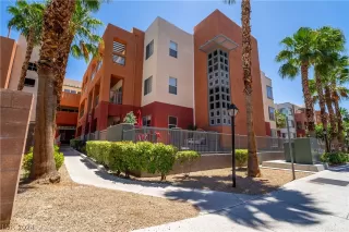 Photo #3: 2583955 Listing 