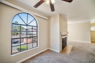 Photo #4: 2583982 Listing 