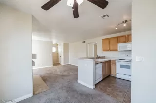 Photo #5: 2583982 Listing 