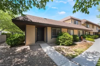 Photo #2: 2584002 Listing 