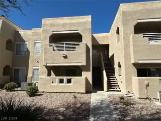 Photo #1: 2584007 Listing