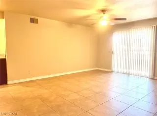 Photo #5: 2584008 Listing 