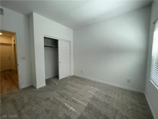 Photo #6: 2584040 Listing 