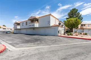 Photo #1: 2584060 Listing 