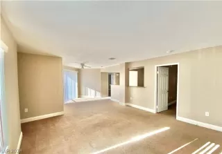 Photo #5: 2584081 Listing 