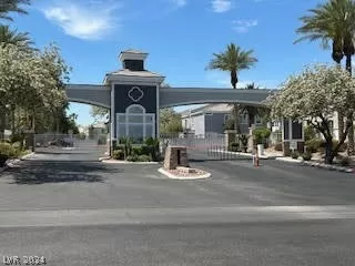Photo #1: 2584101 Listing 