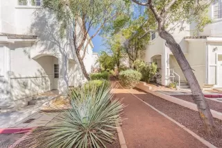 Photo #5: 2584101 Listing 