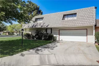 Photo #1: 2584119 Listing