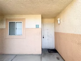 Photo #1: 2584136 Listing 