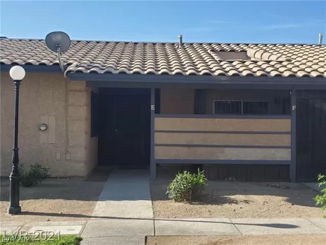 MLS: 2584182 Condo For Sale