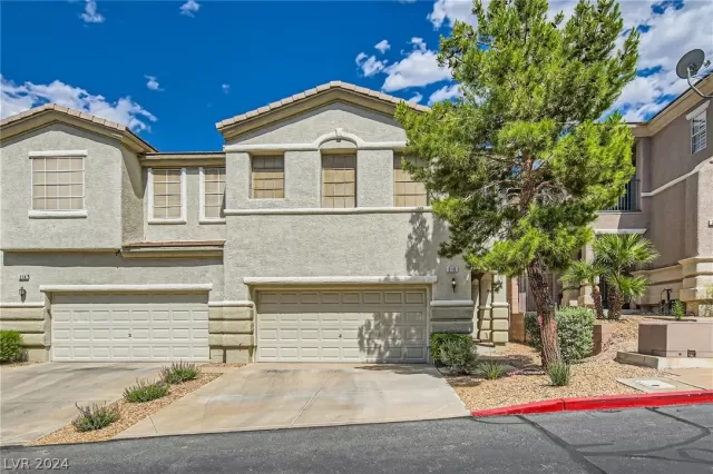 MLS: 2584247 Condo For Sale