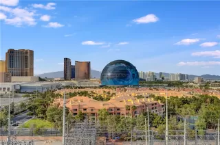 Photo #6: 2584251 Listing