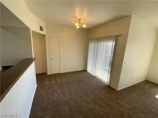 Photo #5: 2584274 Listing 