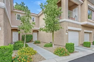 Photo #1: 2584362 Listing 