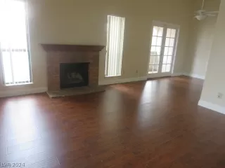 Photo #3: 2584364 Listing 