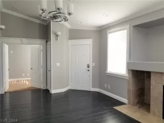 Photo #4: 2584430 Listing 