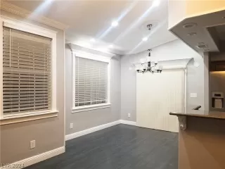 Photo #6: 2584430 Listing 