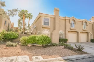 Photo #1: 2584466 Listing