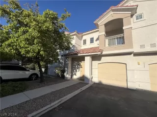 Photo #2: 2584496 Listing 