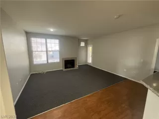 Photo #5: 2584496 Listing 