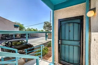 Photo #1: 2584530 Listing