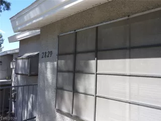 Photo #1: 2584653 Listing 