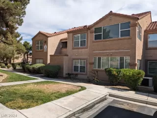 Photo #1: 2584699 Listing 