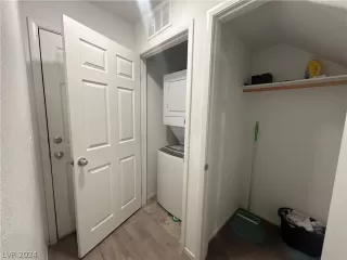 Photo #5: 2584710 Listing 