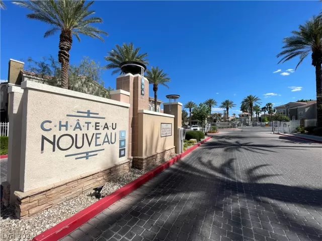 MLS: 2584749 Condo For Sale