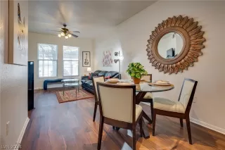 Photo #3: 2584796 Listing 