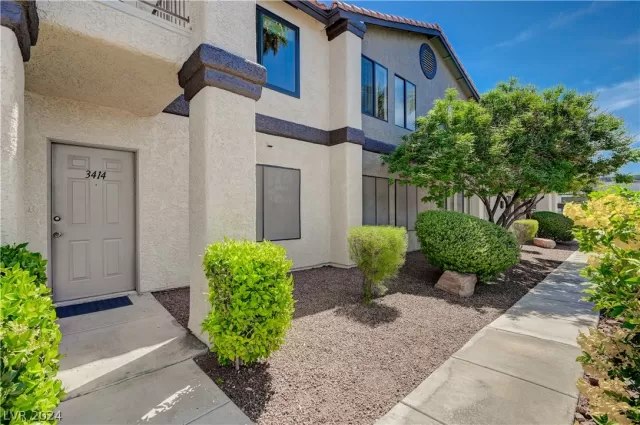 MLS: 2584829 Condo For Sale