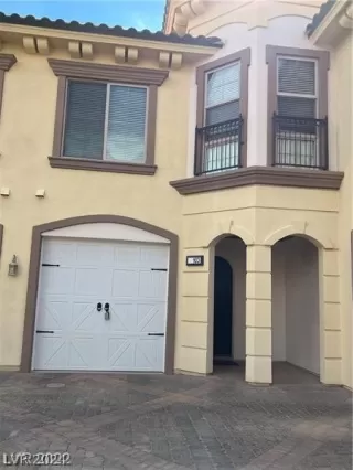 Photo #3: 2584854 Listing 