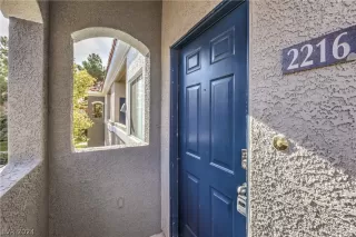 Photo #1: 2584865 Listing