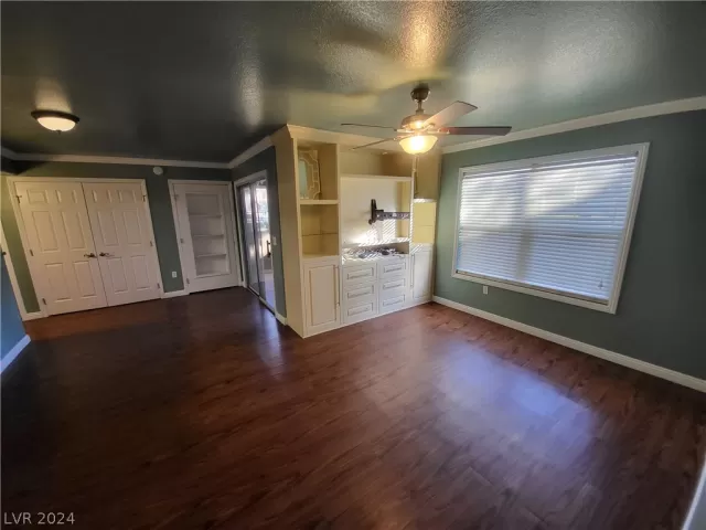 MLS: 2584876 Condo For Sale