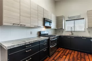 Photo #4: 2584922 Listing 