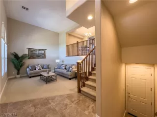 Photo #4: 2584959 Listing 