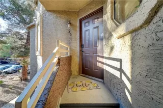 Photo #1: 2584994 Listing 