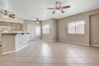 Photo #4: 2585023 Listing 