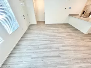 Photo #5: 2585034 Listing 
