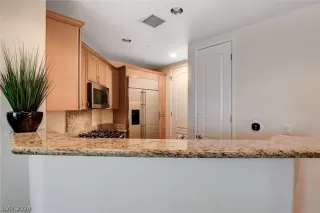 Photo #6: 2585044 Listing 