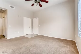 Photo #2: 2585045 Listing 