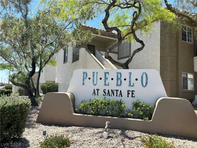 MLS: 2585073 Condo For Sale