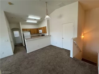 Photo #4: 2585148 Listing 