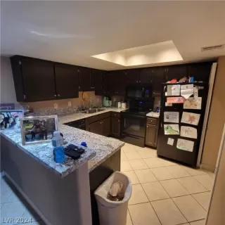 Photo #1: 2585170 Listing 