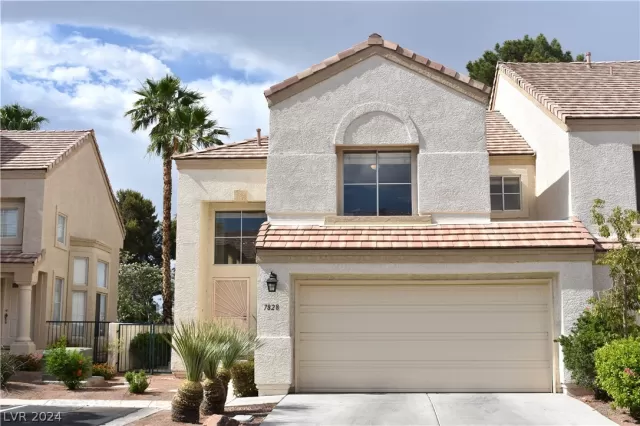 MLS: 2585181 Condo For Sale