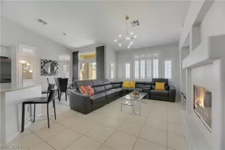 Photo #6: 2585191 Listing 