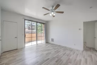 Photo #2: 2585195 Listing 