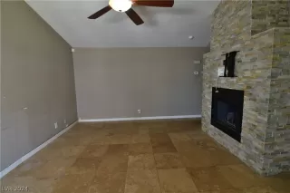 Photo #3: 2585219 Listing